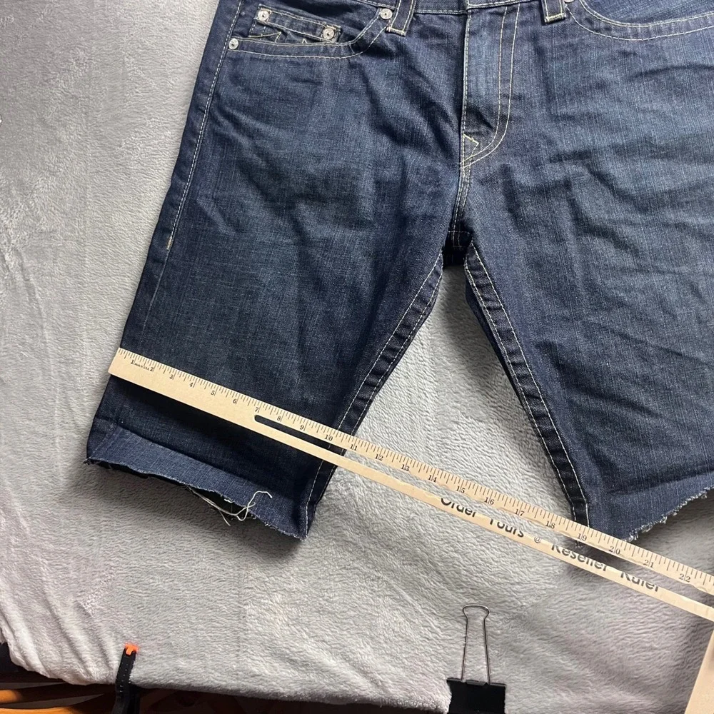 True Religion Men Dark Wash Cut Off Denim Shorts Straight Fit Size 38 M4E800FPZW